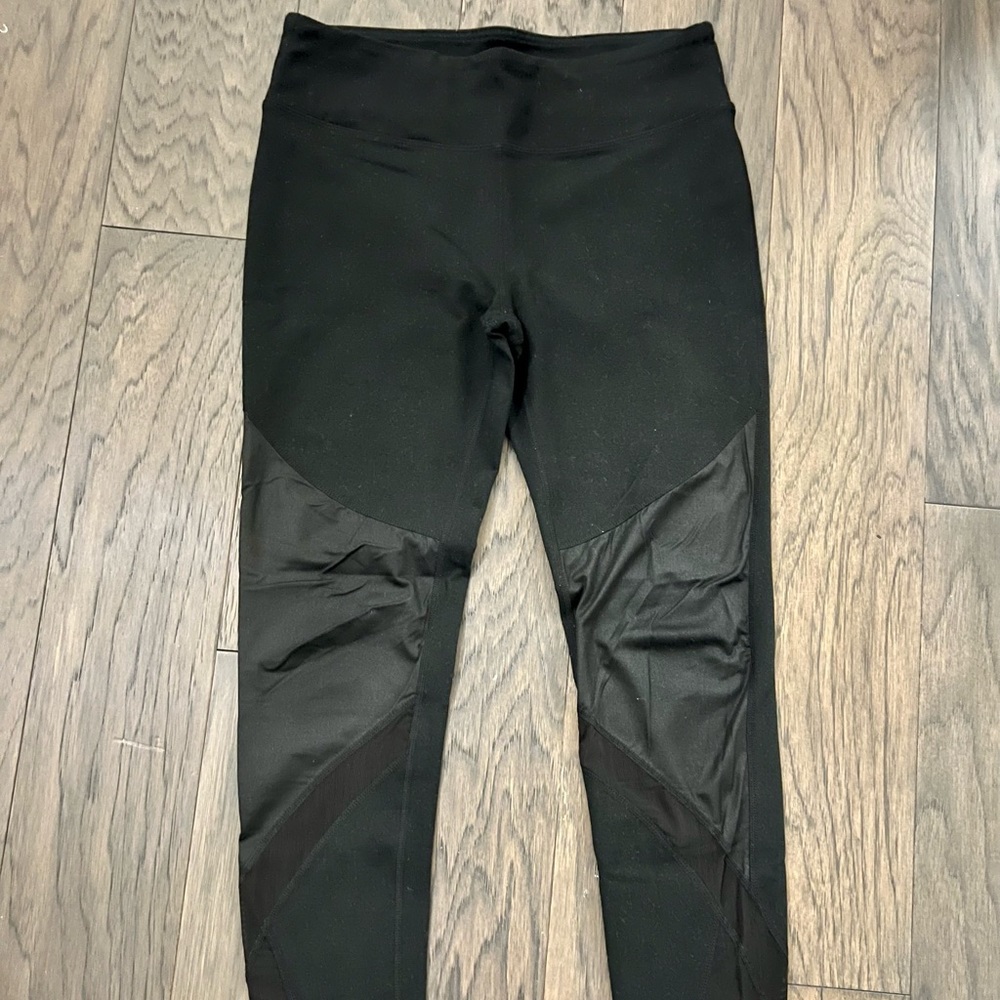 Fabletics Motion365 Black Sheer & Shine Leggings